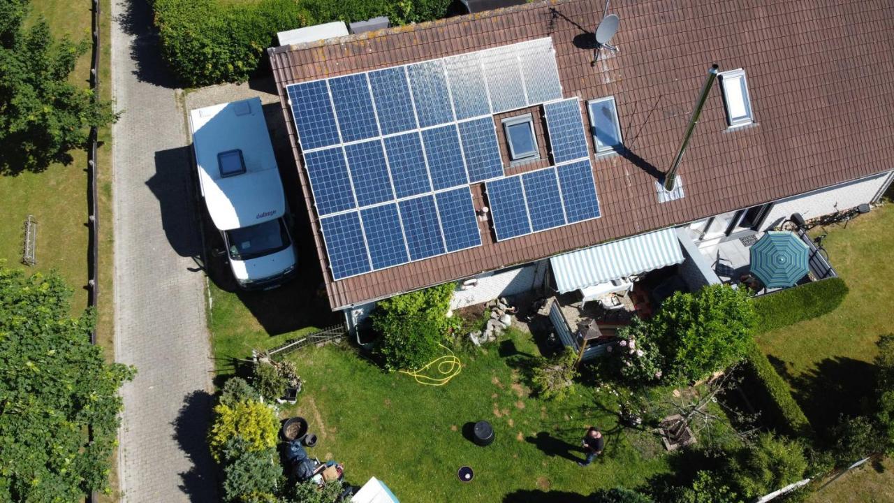 Nr 28 - Ferienwohnung Am Yachthafen Harlesiel Exterior foto