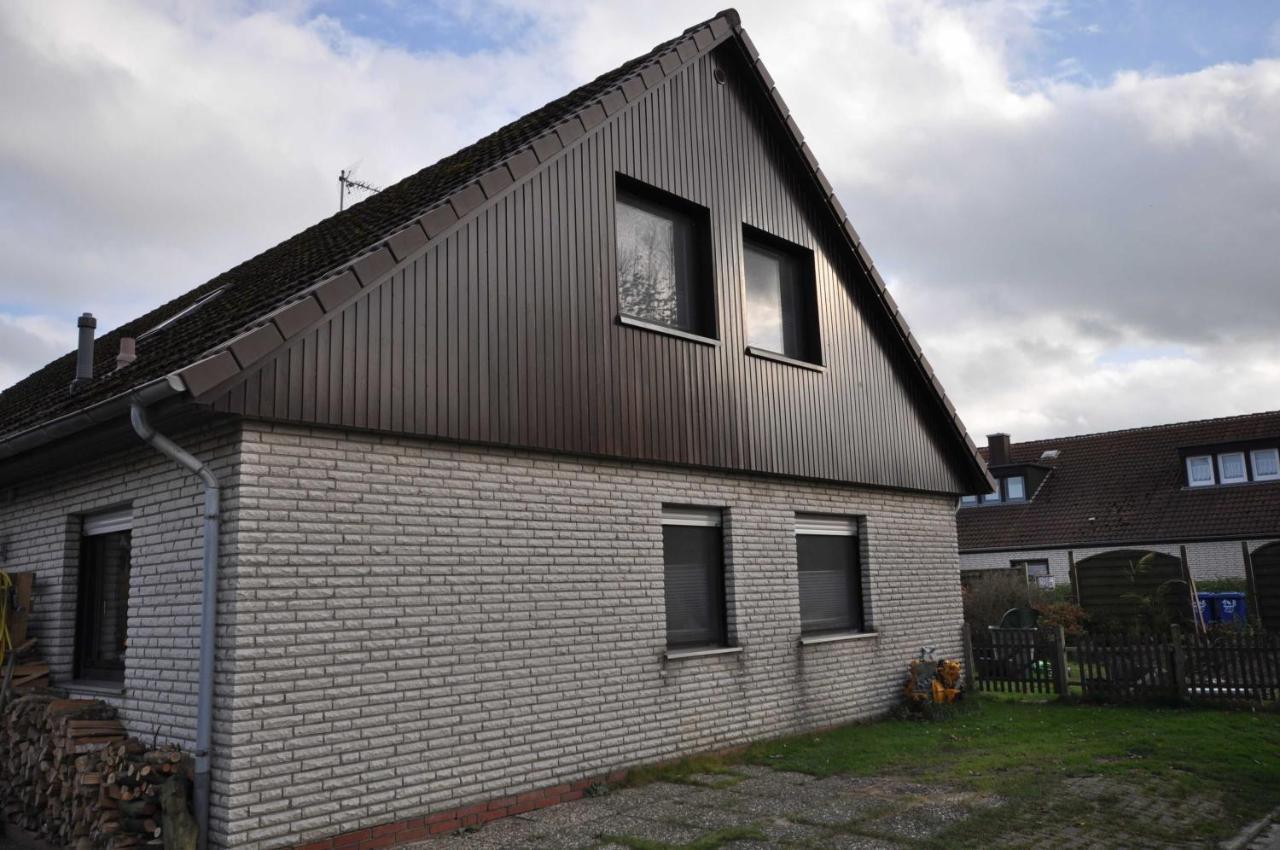 Nr 28 - Ferienwohnung Am Yachthafen Harlesiel Exterior foto